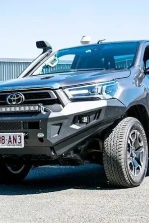 EFS Xcape Bar (Hilux 15+) Free Shipping
